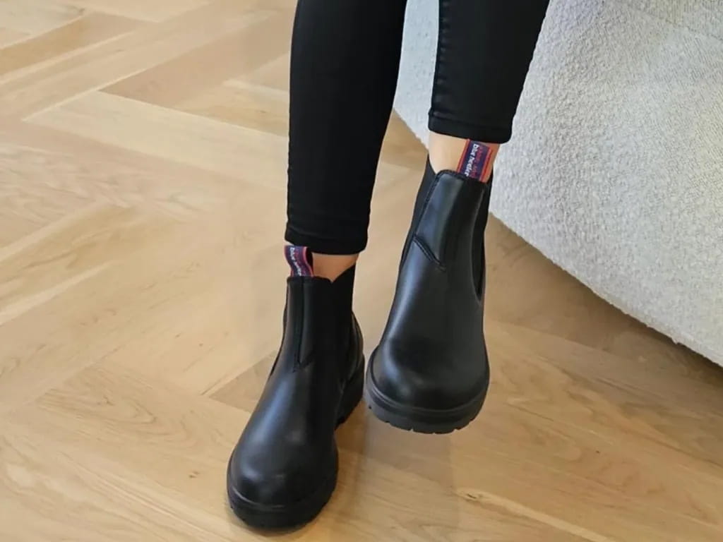 BRISBANE black